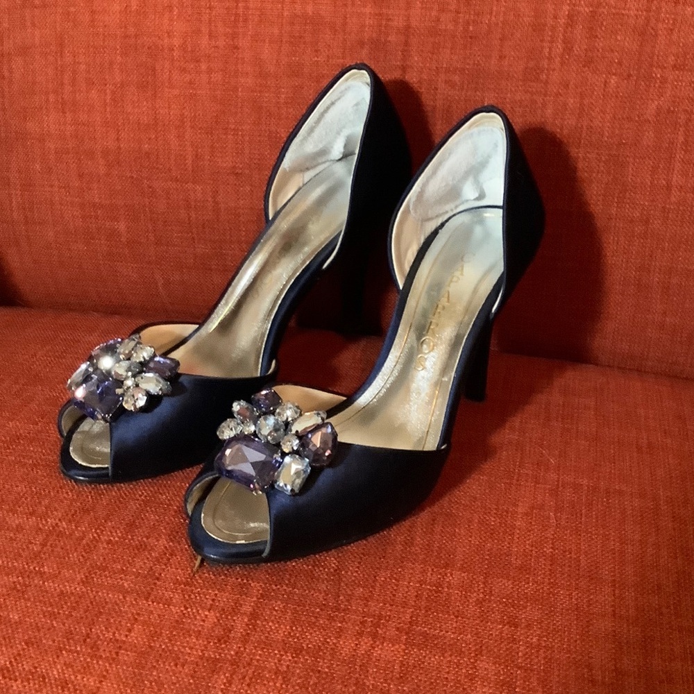 Peek a boo heels in royal blue